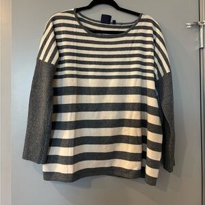 Blue Saks Fifth Avenue Striped Gray and Cream Cashmere Sweater
